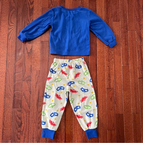 PJ Masks fleece pajama set - size 4T - Picture 8 of 8